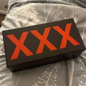 We’re Not Really Strangers WNRS XXX Card Question Game